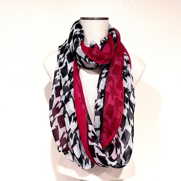 For Black & White Houndstooth w Red Border Infinity Scarf NWT - Picture 2 of 4